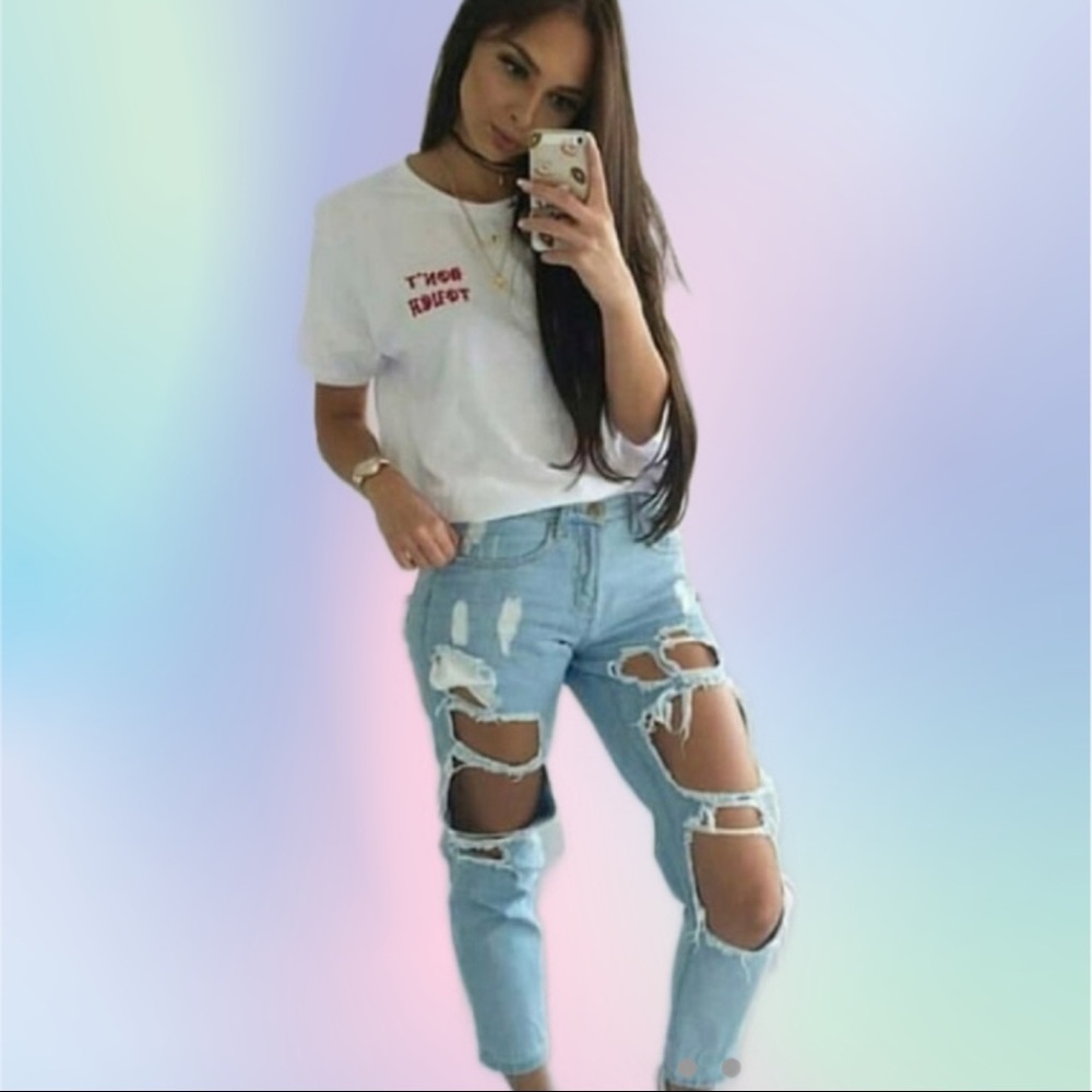 Distressed Mom Jean/ Boyfriend Jean
